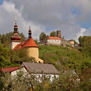 Pohled na hrad po odstranění přebujelé zeleně